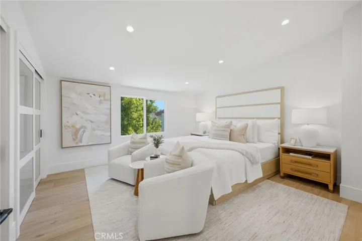 539 Vista Flora, Newport Beach, California 92660