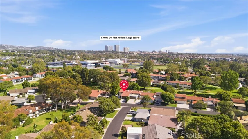 539 Vista Flora, Newport Beach, California 92660