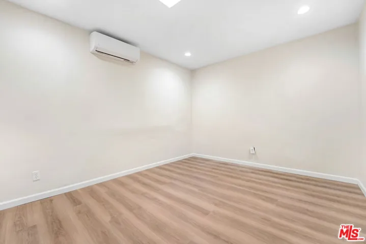 Bedroom 3 (Primary 3)