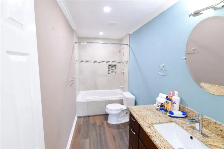 2501 S. El Camino Real 202, San Clemente, California 92672