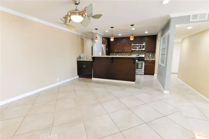 2501 S. El Camino Real 202, San Clemente, California 92672