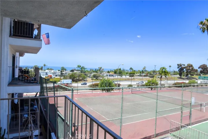 2501 S. El Camino Real 202, San Clemente, California 92672