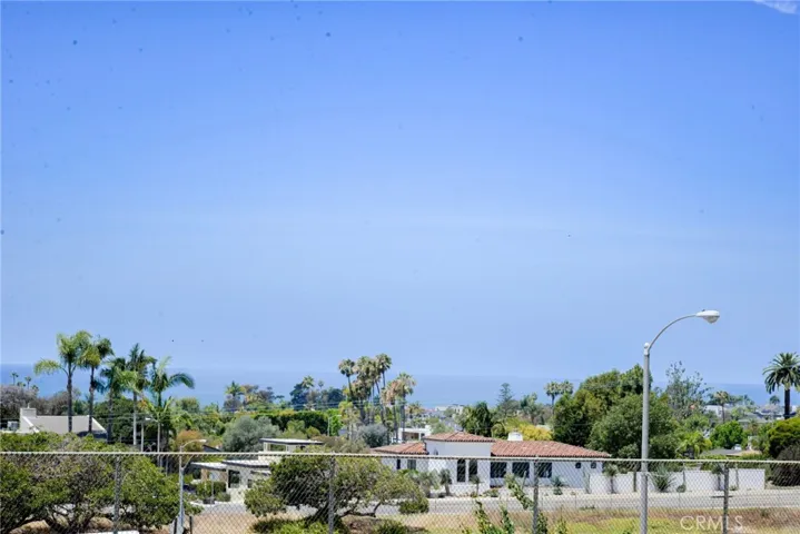 2501 S. El Camino Real 202, San Clemente, California 92672
