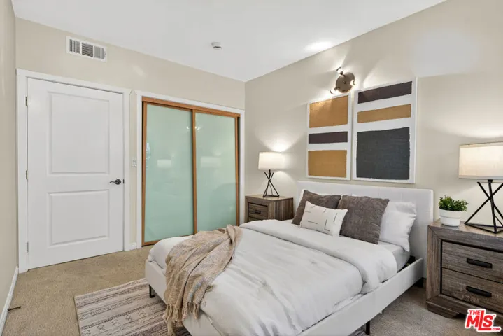 2411 4th Street 2, Santa Monica, California 90405
