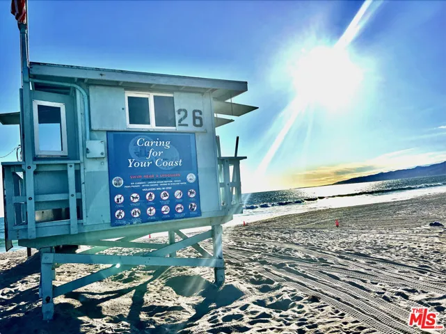 2411 4th Street 2, Santa Monica, California 90405