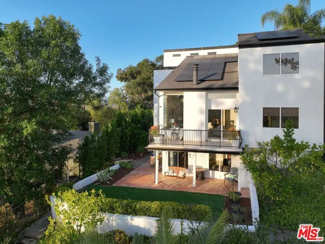 4927 Alatar Drive, Woodland Hills, California 91364
