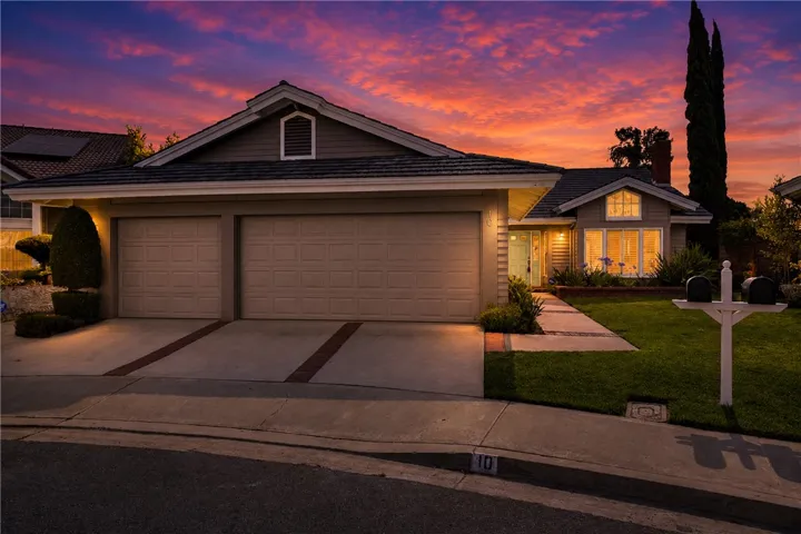 10 E Trenton, Irvine, California 92620