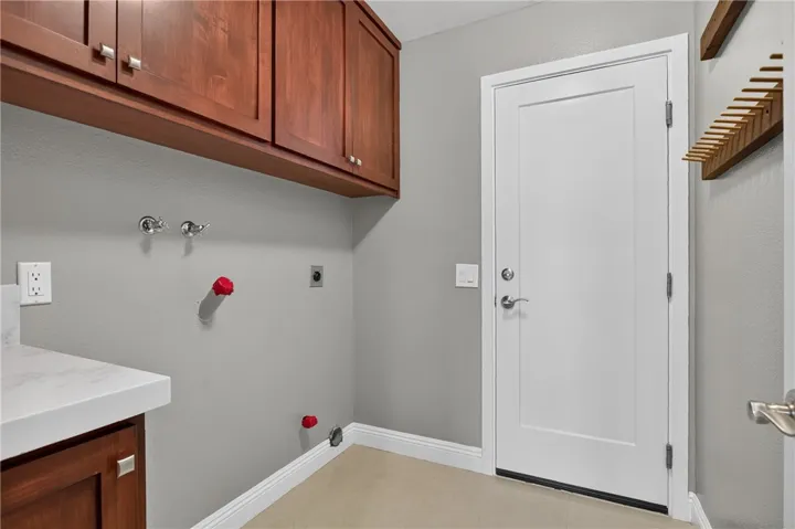 10 E Trenton, Irvine, California 92620