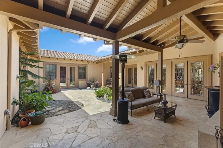 3349 Mendenaro Court, Fallbrook, California 92028
