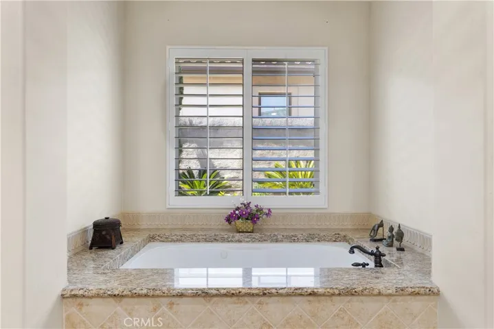 3349 Mendenaro Court, Fallbrook, California 92028