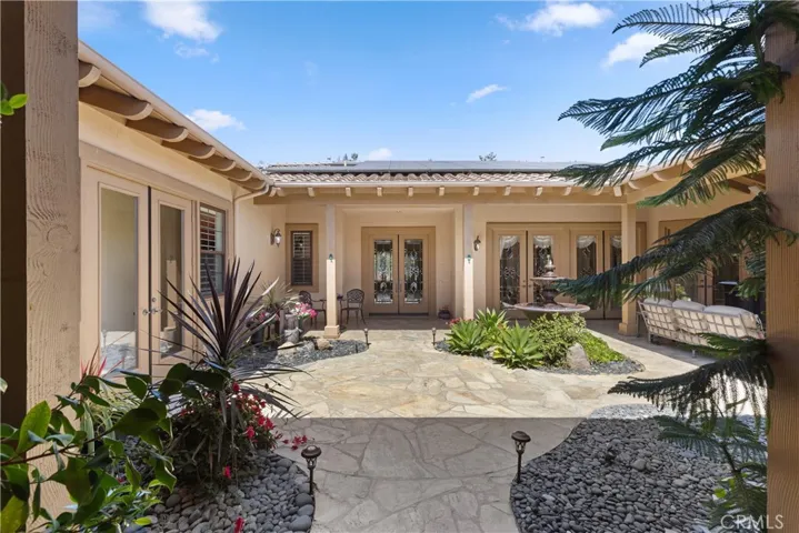 3349 Mendenaro Court, Fallbrook, California 92028