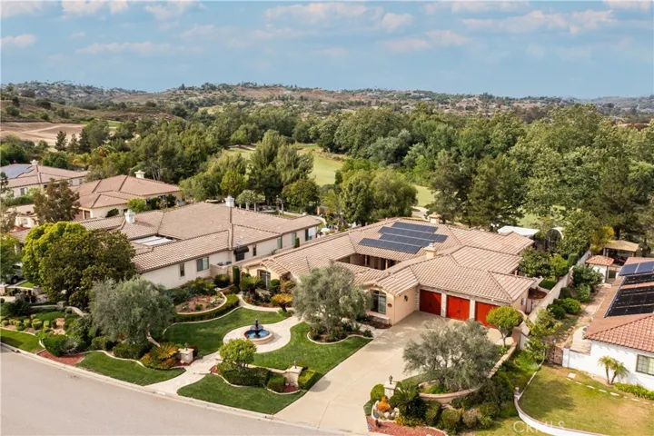 3349 Mendenaro Court, Fallbrook, California 92028