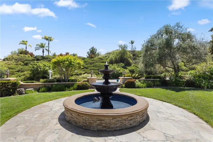 3349 Mendenaro Court, Fallbrook, California 92028