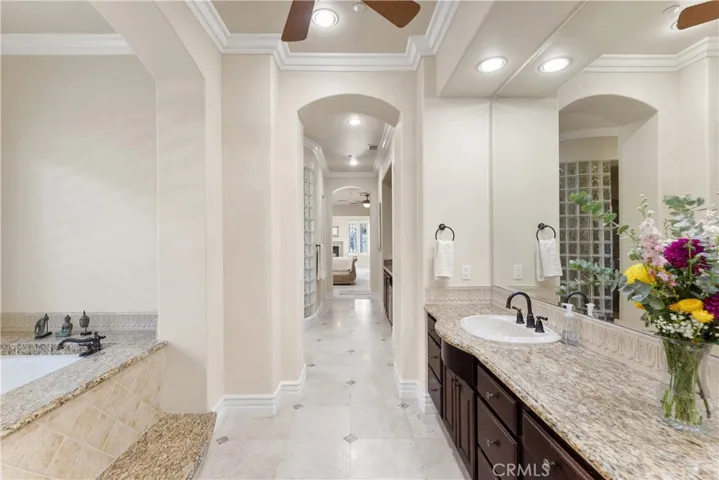 3349 Mendenaro Court, Fallbrook, California 92028