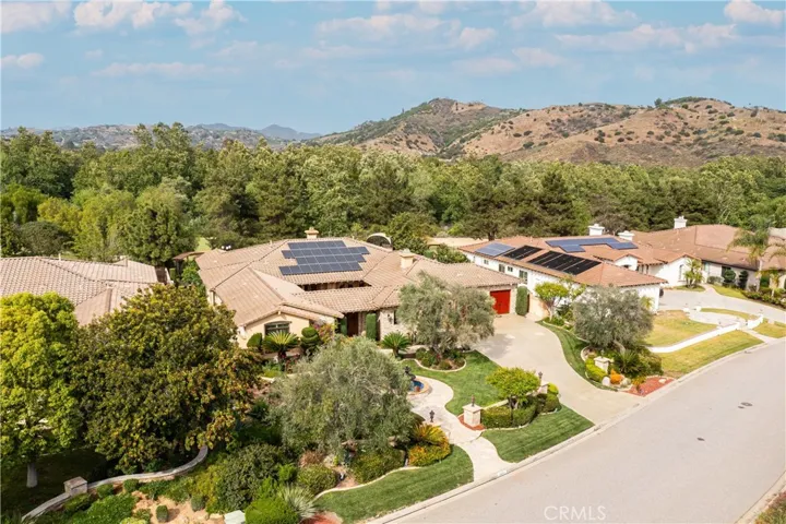 3349 Mendenaro Court, Fallbrook, California 92028
