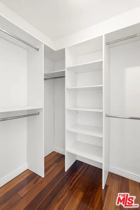 Walk In Closet