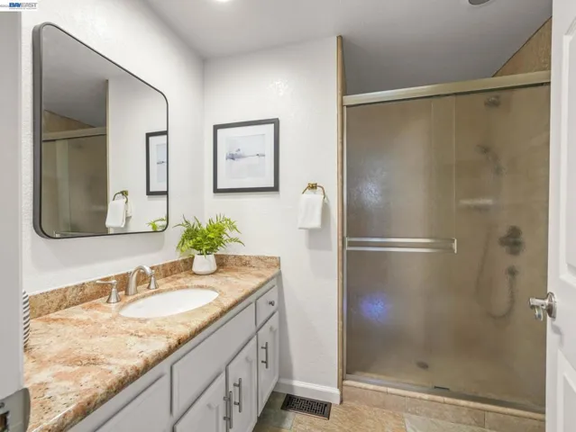 33590 Quail Run Rd, Fremont, California 94555