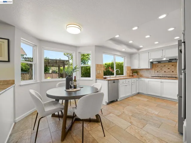 33590 Quail Run Rd, Fremont, California 94555