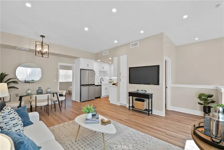 18080 Prairie Avenue 101, Torrance, California 90504