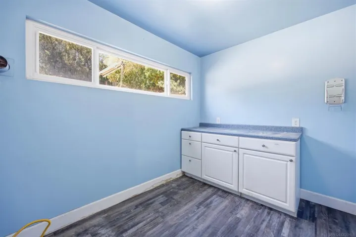Hookups.