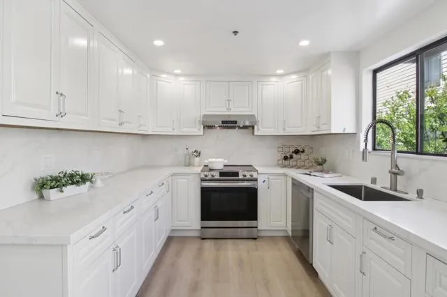 767 Loma Verde Avenue B, Palo Alto, California 94303