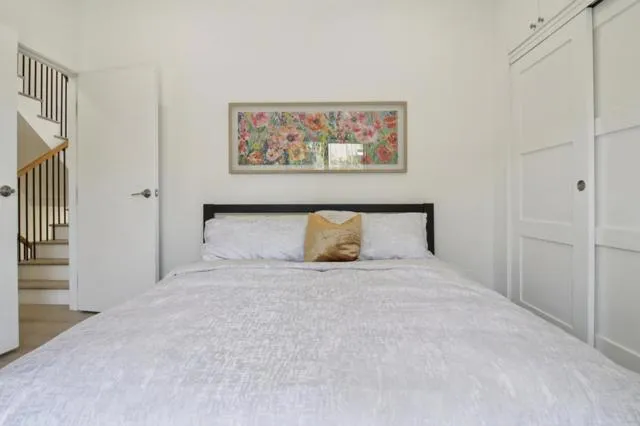 767 Loma Verde Avenue B, Palo Alto, California 94303