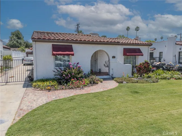 3177 N Stoddard, San Bernardino, California 92405