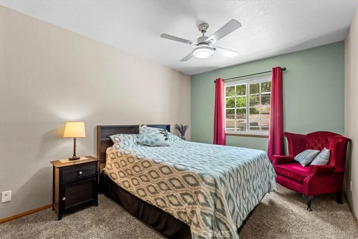 298 Weisshorn, Crestline, California 92325