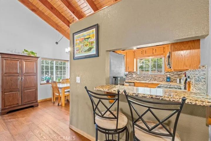 298 Weisshorn, Crestline, California 92325