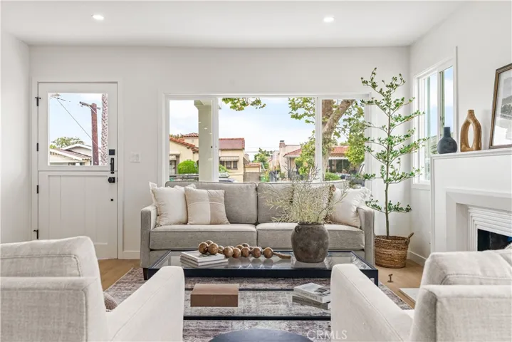 1844 W 39th Street, Los Angeles, California 90062
