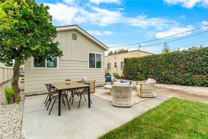 1844 W 39th Street, Los Angeles, California 90062
