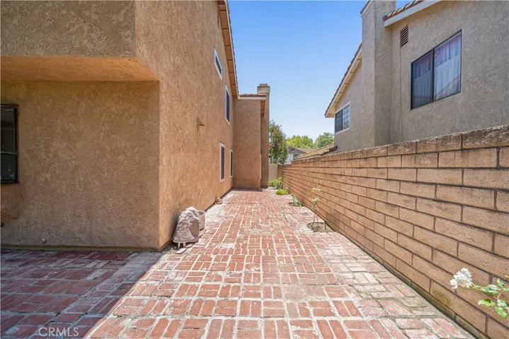 12611 Hillside, Moorpark, California 93021