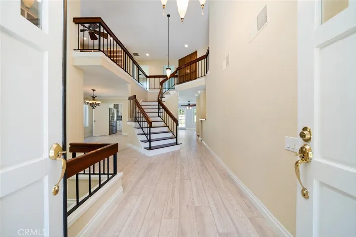 12611 Hillside, Moorpark, California 93021