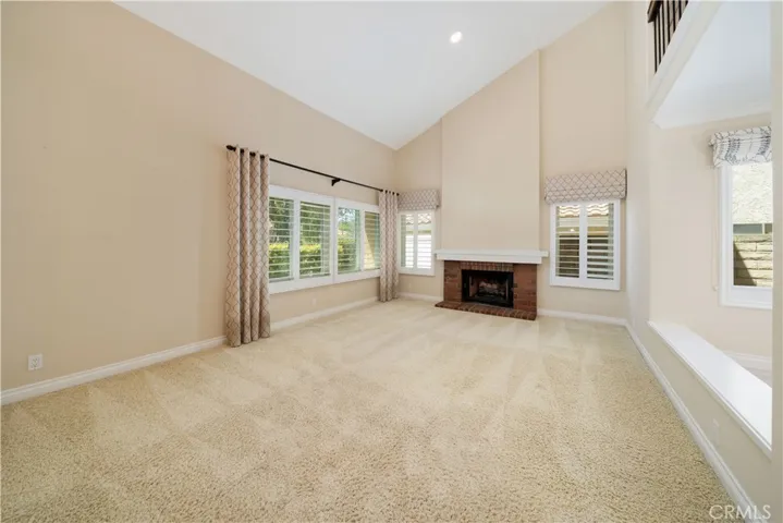 12611 Hillside, Moorpark, California 93021