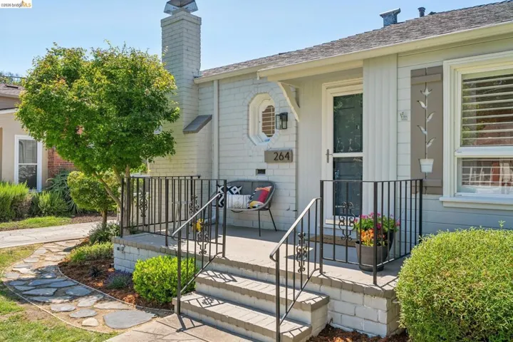 264 Marlow Drive, Oakland, California 94605