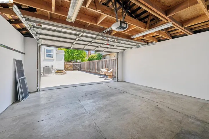 264 Marlow Drive, Oakland, California 94605