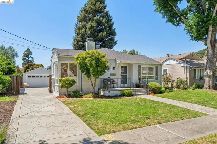 264 Marlow Drive, Oakland, California 94605