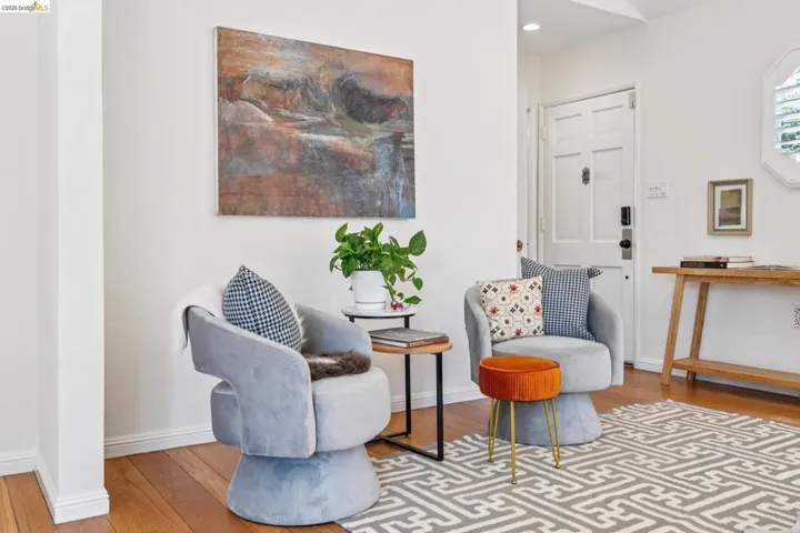 264 Marlow Drive, Oakland, California 94605