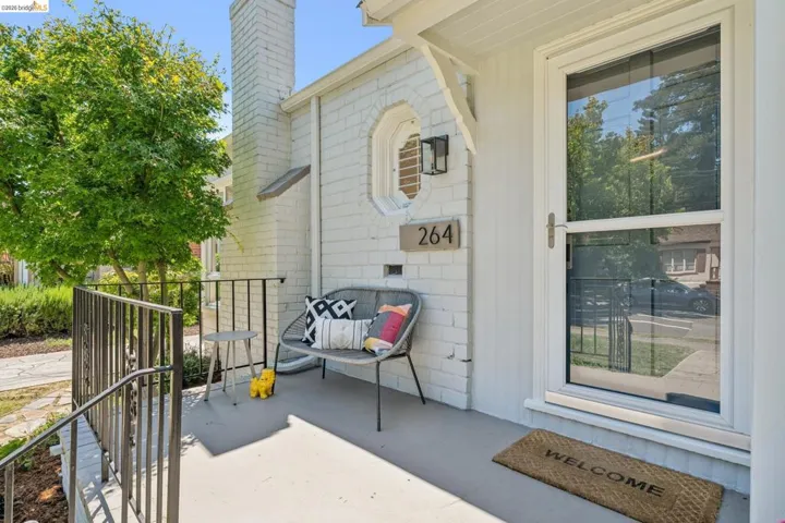 264 Marlow Drive, Oakland, California 94605