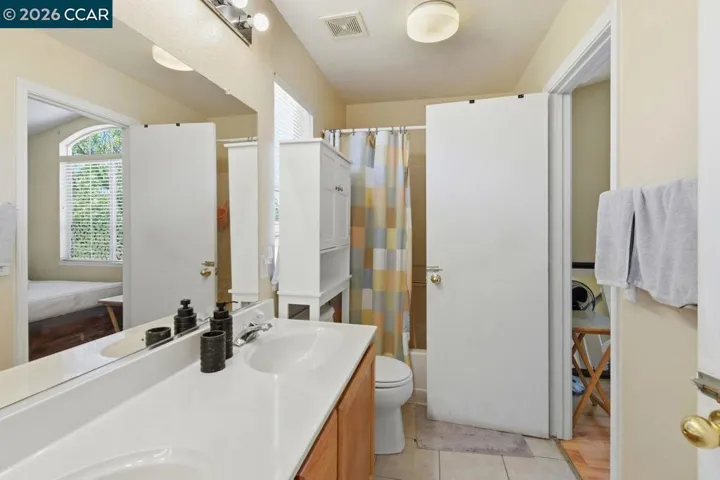 897 Sapphire Cir, Vacaville, California 95687