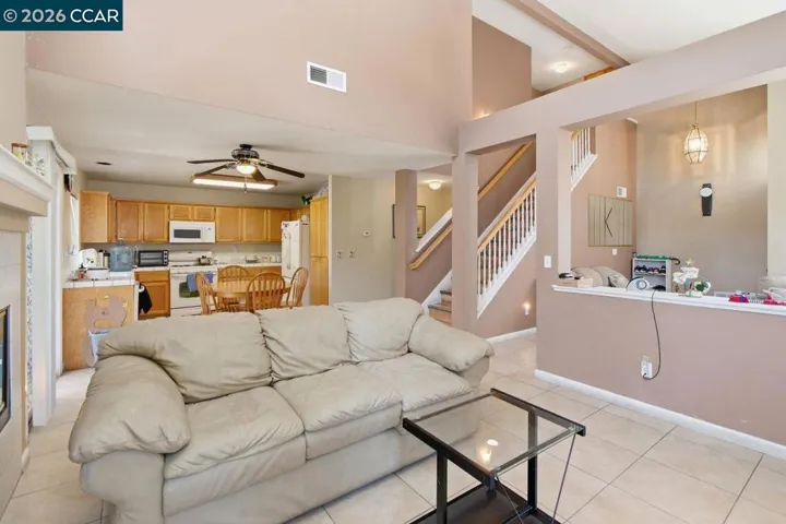 897 Sapphire Cir, Vacaville, California 95687