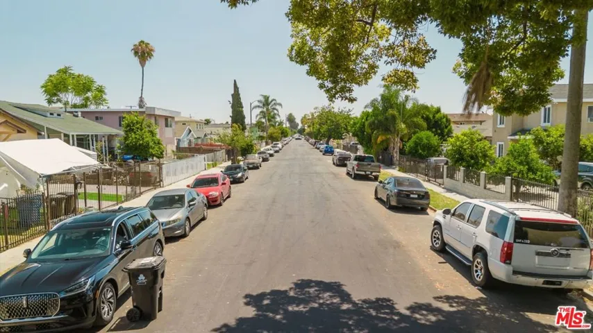 623 E 87th Street, Los Angeles, California 90002