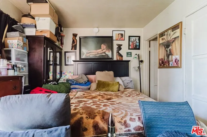 623 E 87th Street, Los Angeles, California 90002