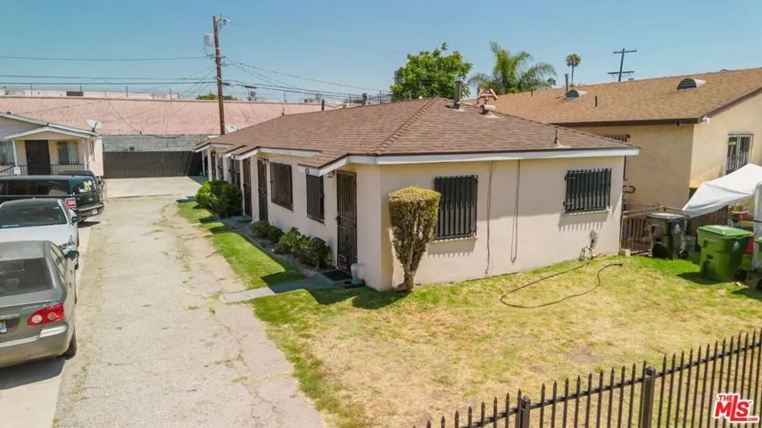 623 E 87th Street, Los Angeles, California 90002
