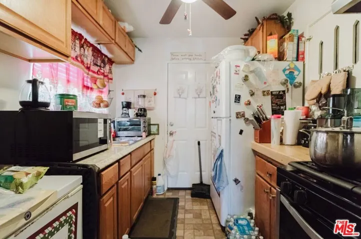 623 E 87th Street, Los Angeles, California 90002