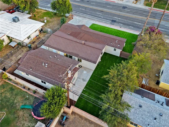 5571 Central Avenue, Riverside, California 92504