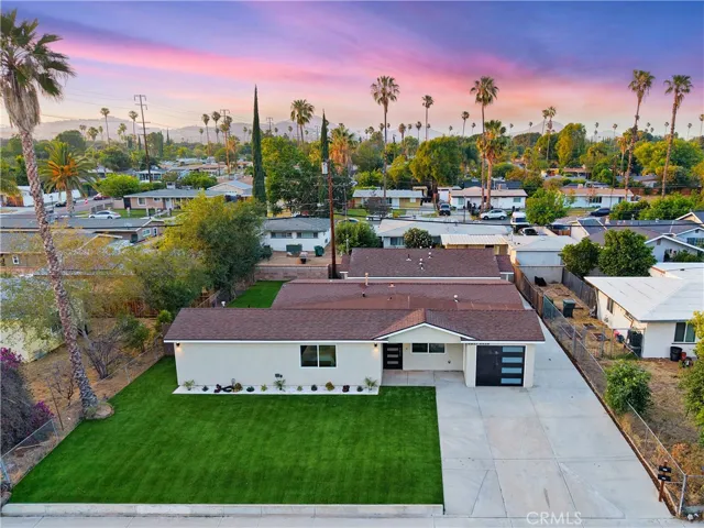 5571 Central Avenue, Riverside, California 92504