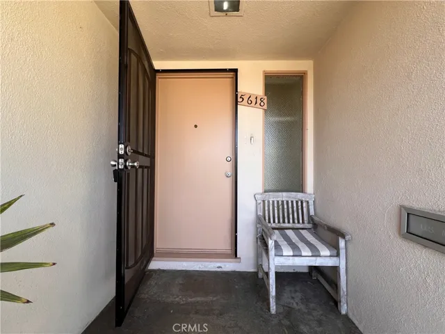 5618 Fallsgrove Street, Los Angeles, California 90016