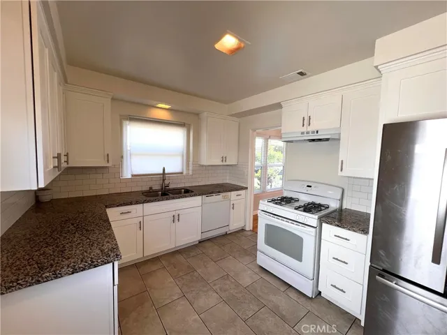 5618 Fallsgrove Street, Los Angeles, California 90016