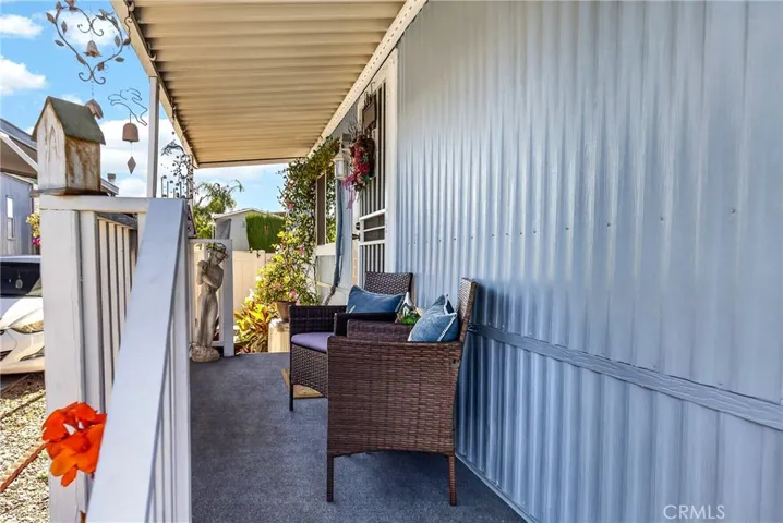 Front porch, new carpet, fresh paint.